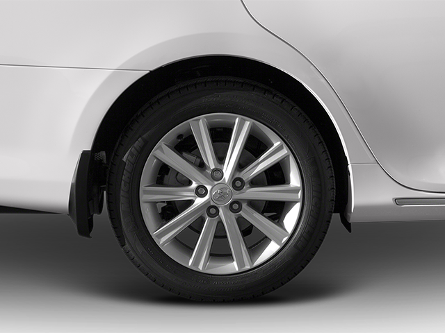 2013 Toyota Camry Hybrid LE
