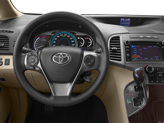 2013 Toyota Venza XLE photo 4