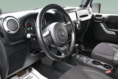 2013 Jeep Wrangler Sahara