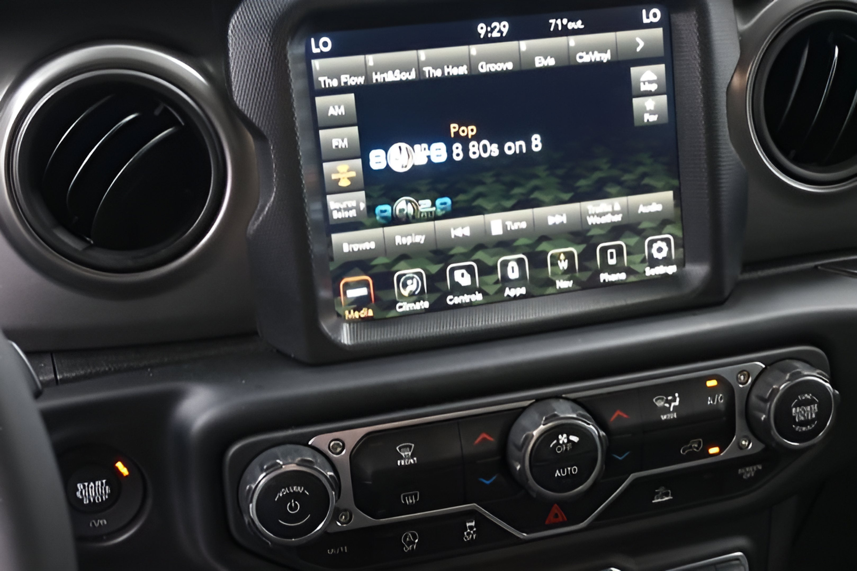 2023 Jeep Wrangler 4-Door Freedom 4x4