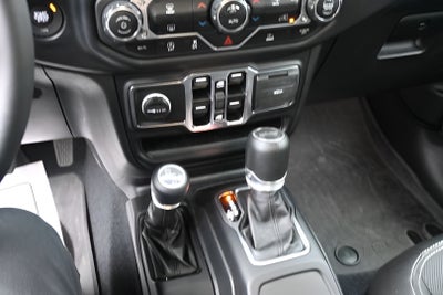 2023 Jeep Wrangler 4-Door Freedom 4x4