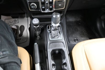 2019 Jeep Wrangler Unlimited Sahara 4x4