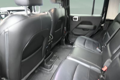 2023 Jeep Wrangler Sahara Altitude