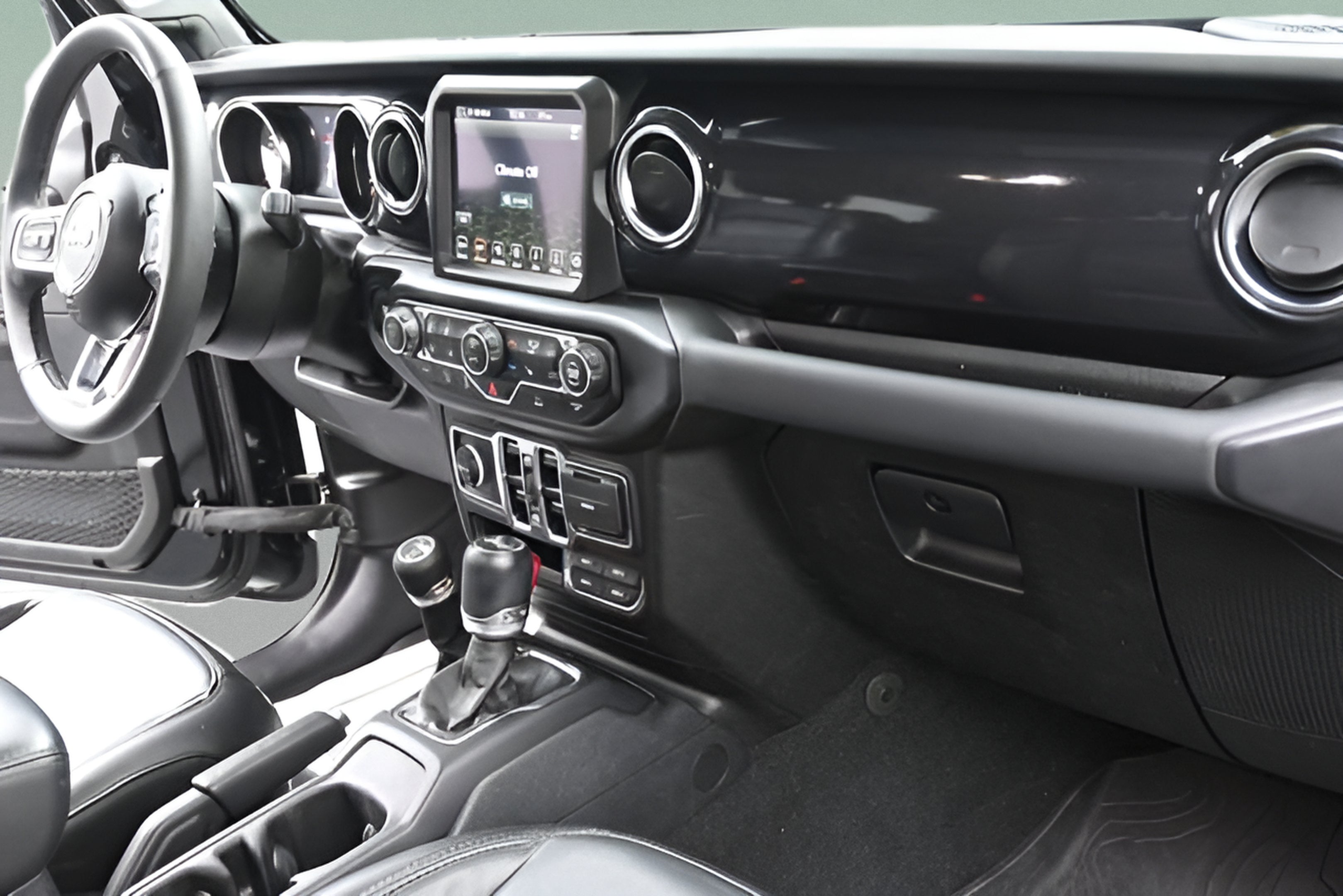 2023 Jeep Wrangler Sahara Altitude