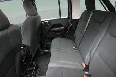 2021 Jeep Wrangler Unlimited Sahara 4x4