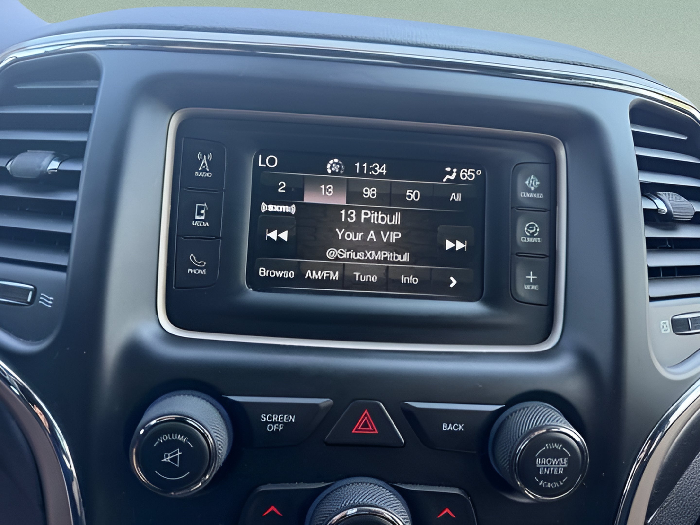 2017 Jeep Grand Cherokee Laredo 4x4