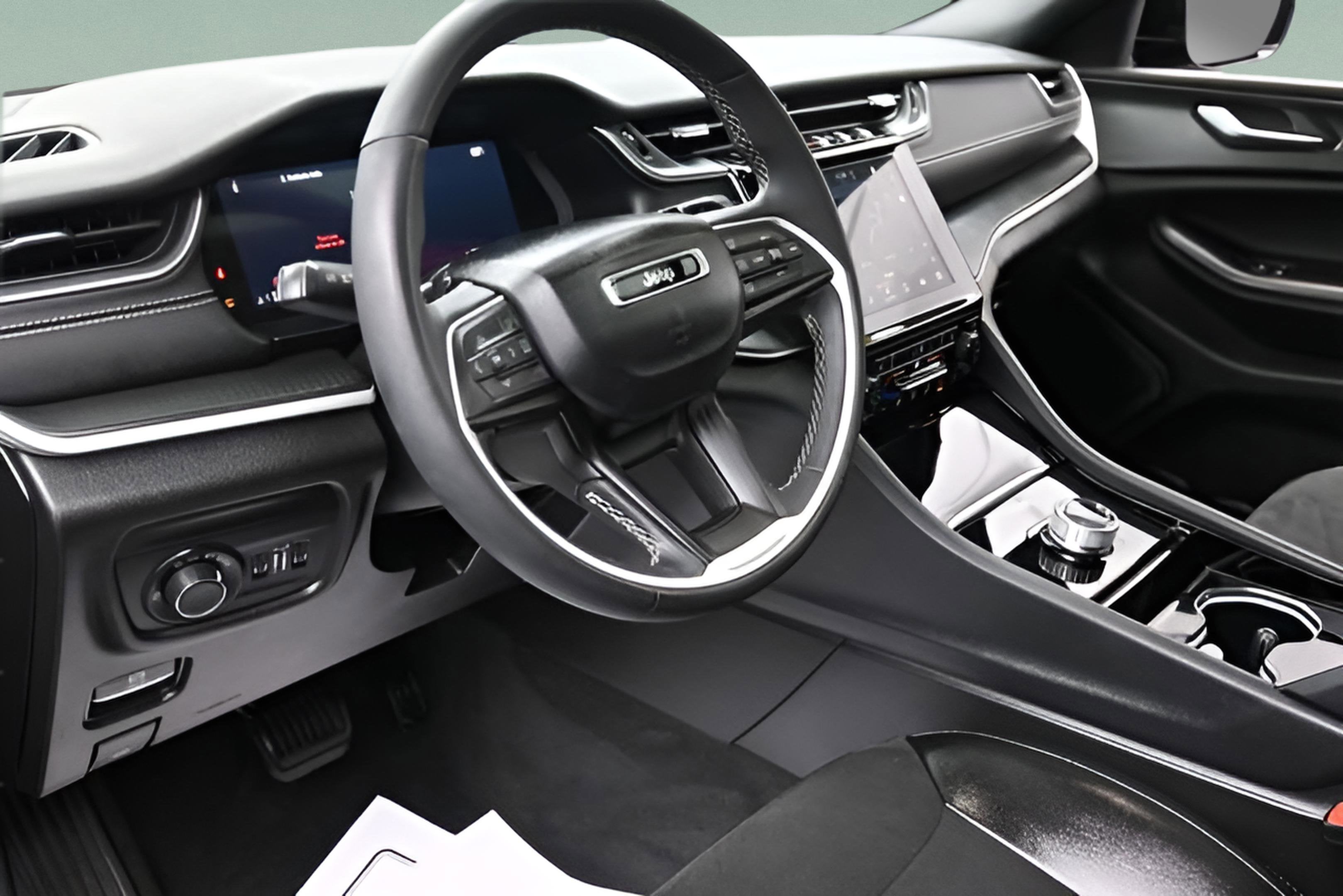 2023 Jeep Grand Cherokee L Altitude 4x4