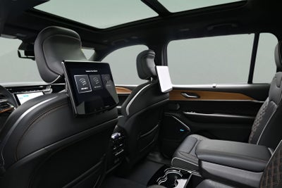 2023 Jeep Grand Cherokee L Summit Reserve 4x4