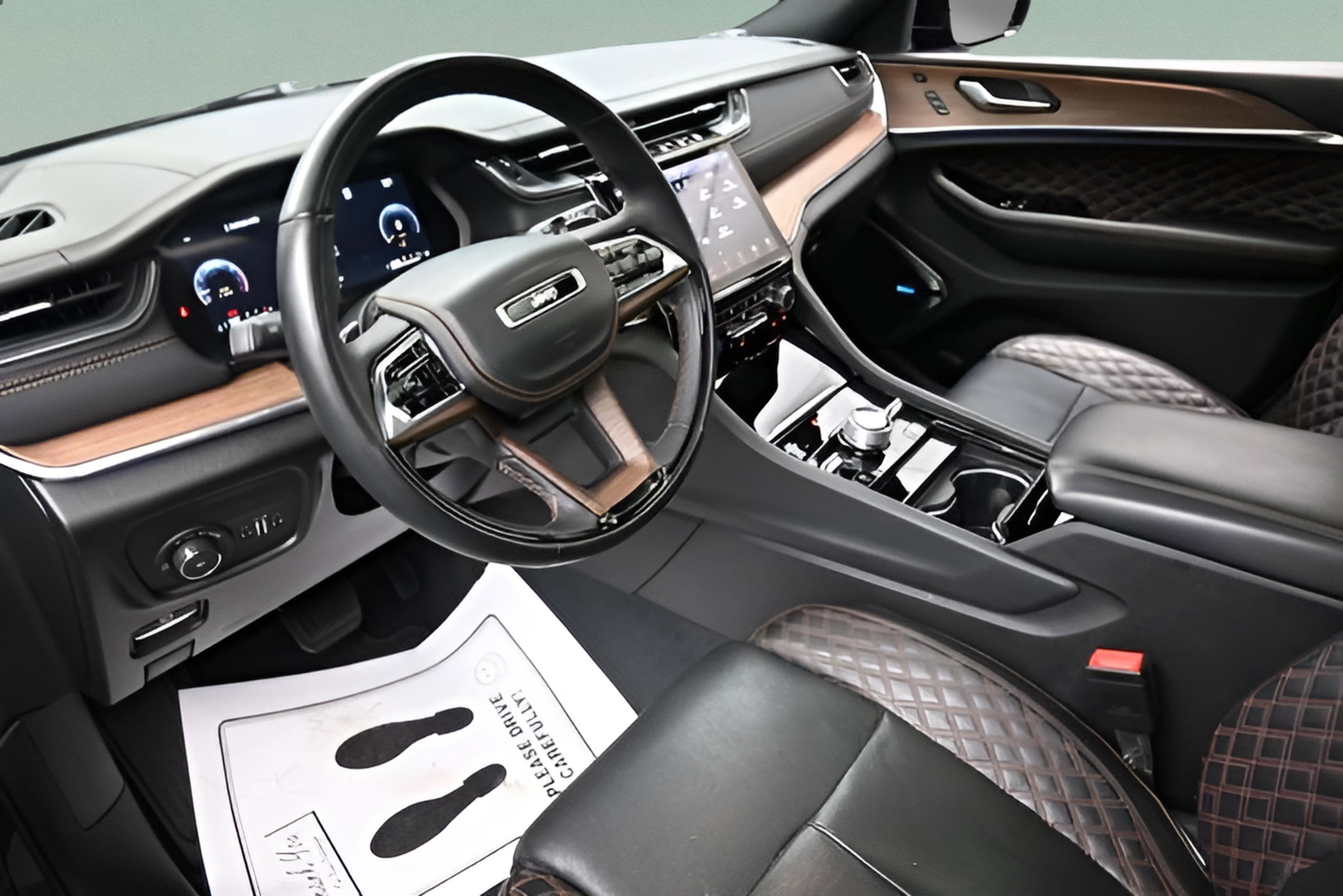 2023 Jeep Grand Cherokee L Summit 4x4