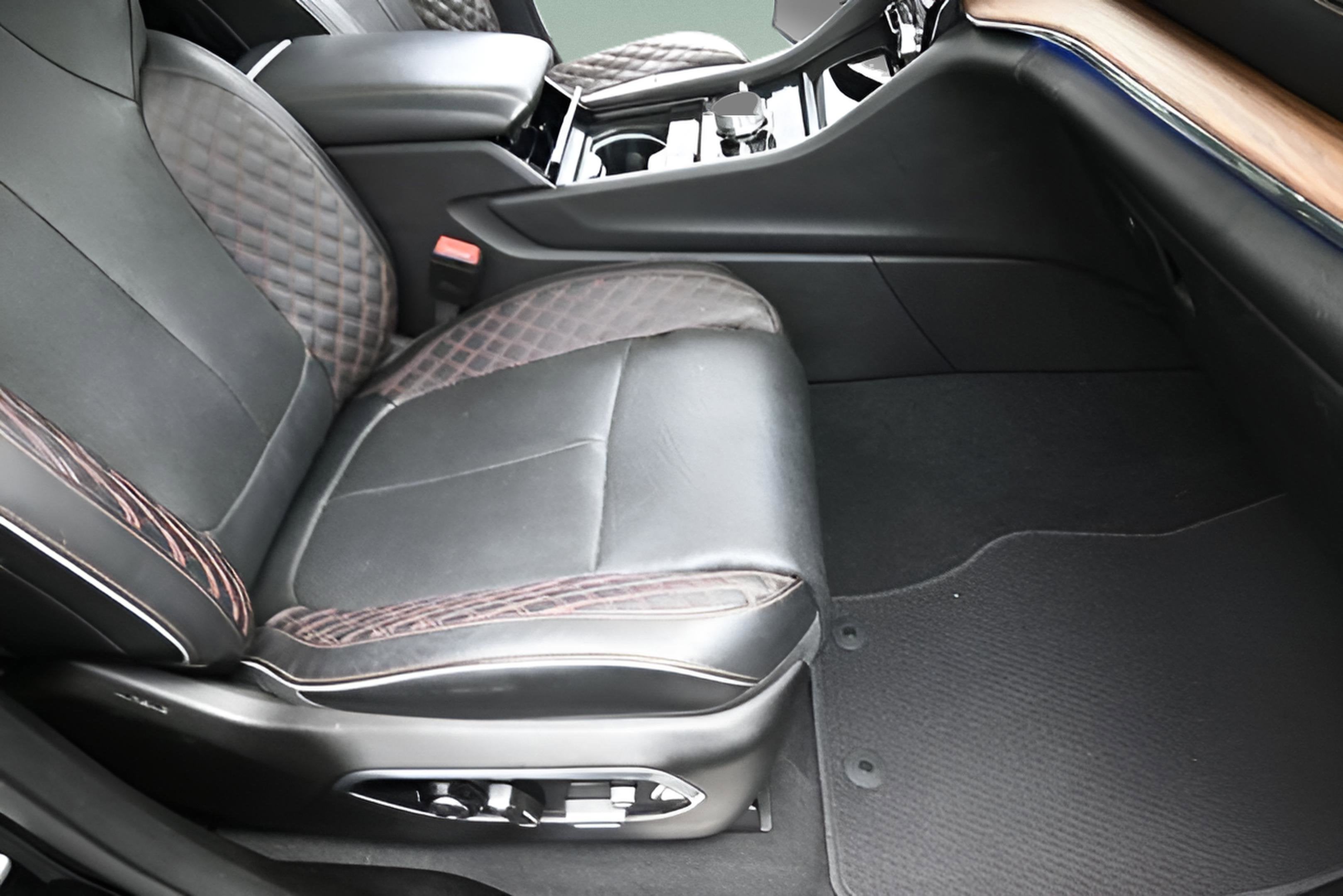 2023 Jeep Grand Cherokee L Summit 4x4