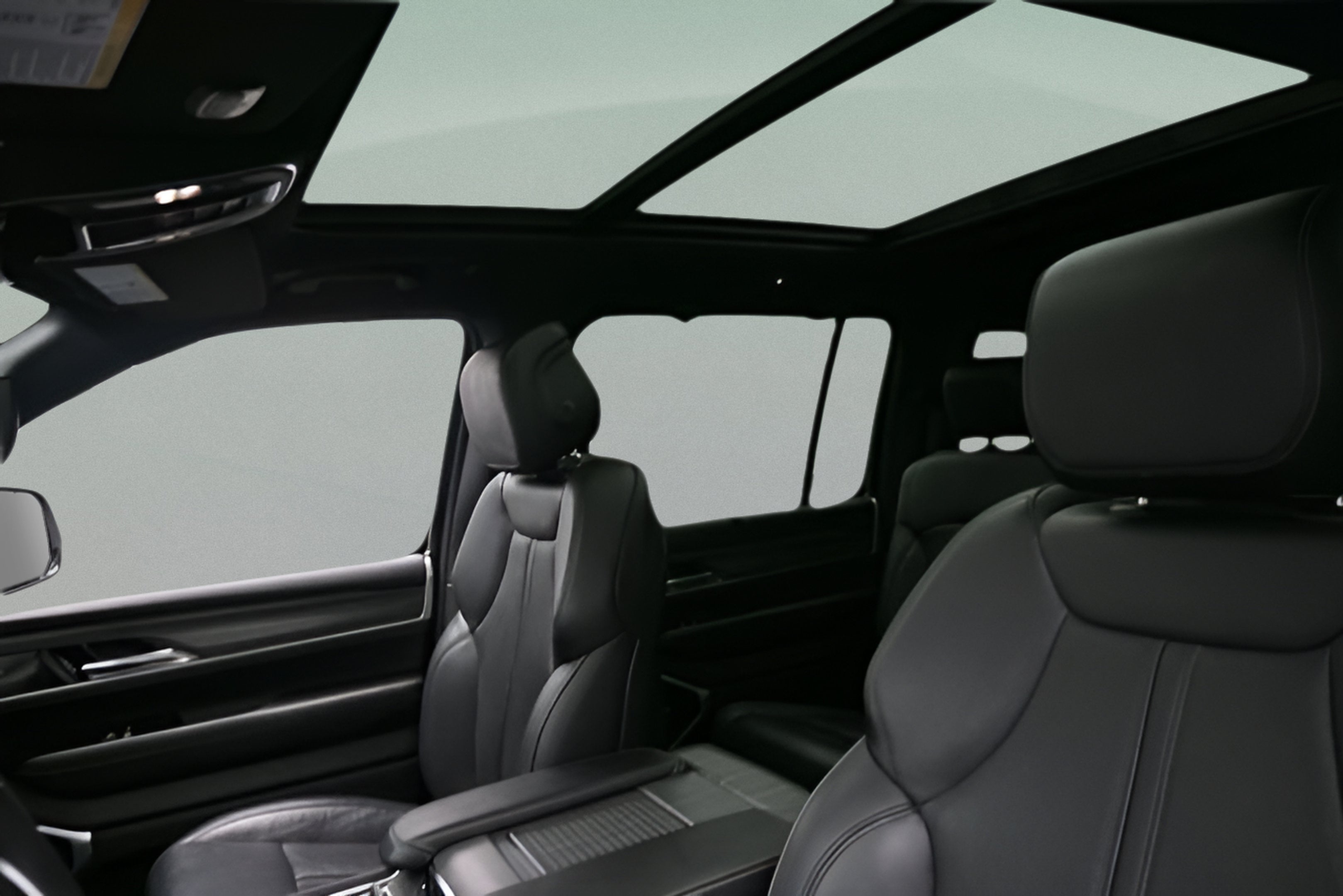 2023 Jeep Wagoneer L Series III