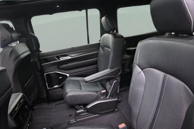 2023 Jeep Wagoneer L Series III
