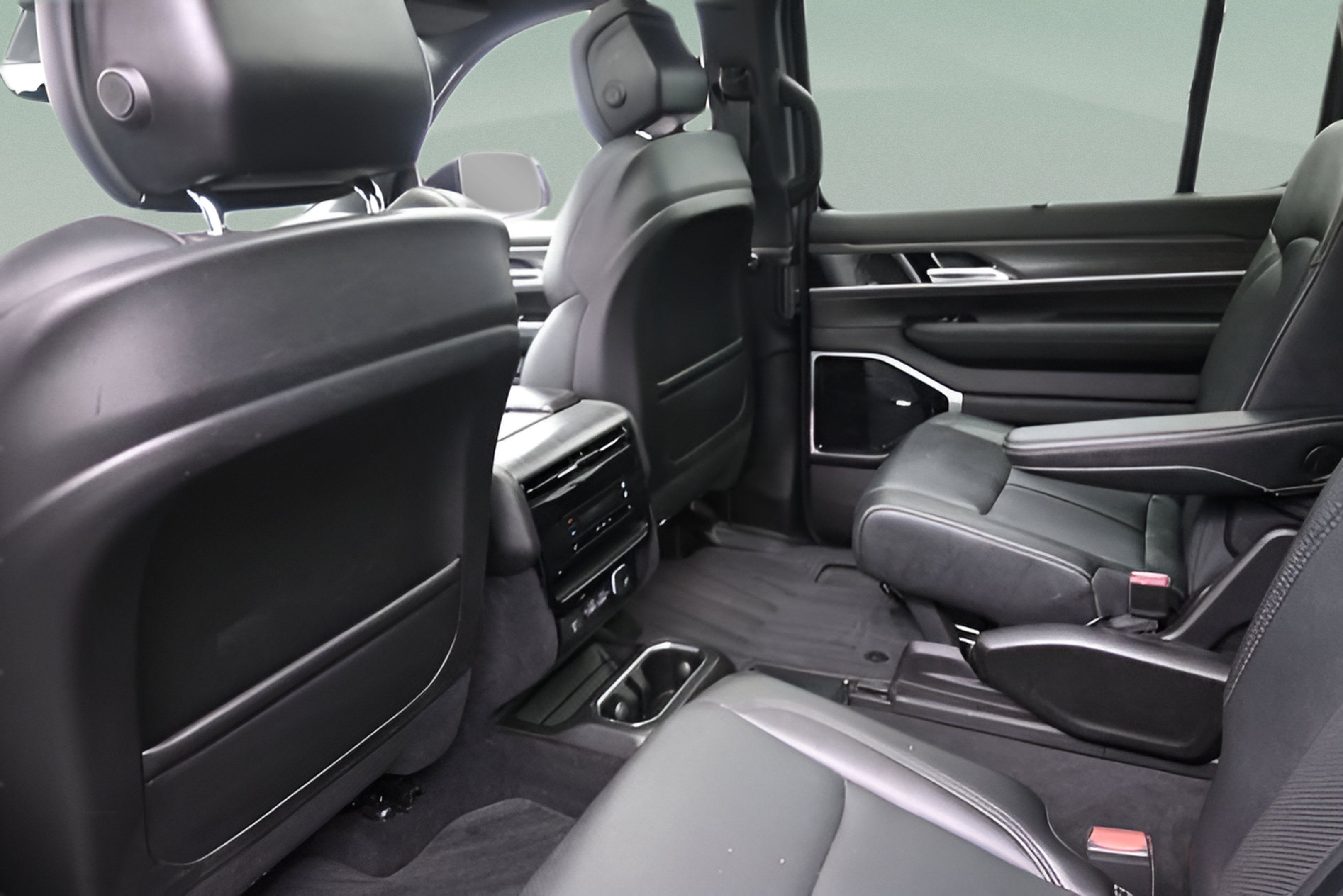 2023 Jeep Wagoneer L Series III