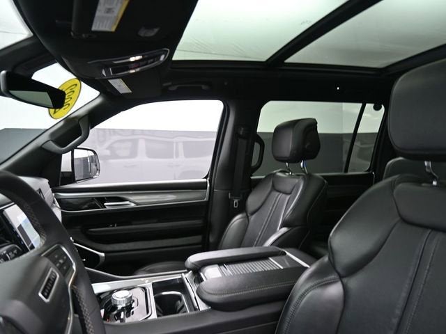 2022 Jeep Wagoneer Series I Carbide