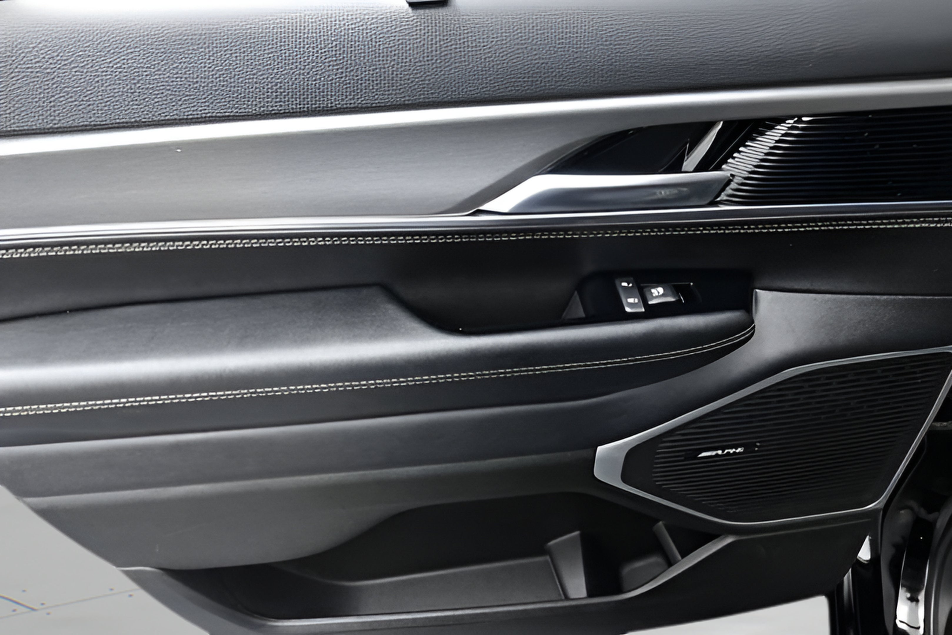 2023 Jeep Wagoneer Series II Carbide