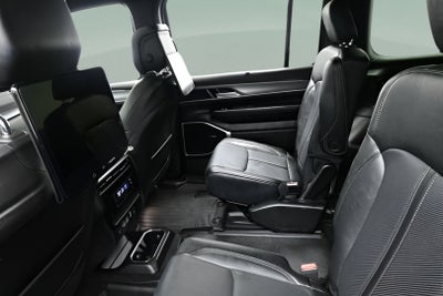 2023 Jeep Wagoneer Series II Carbide