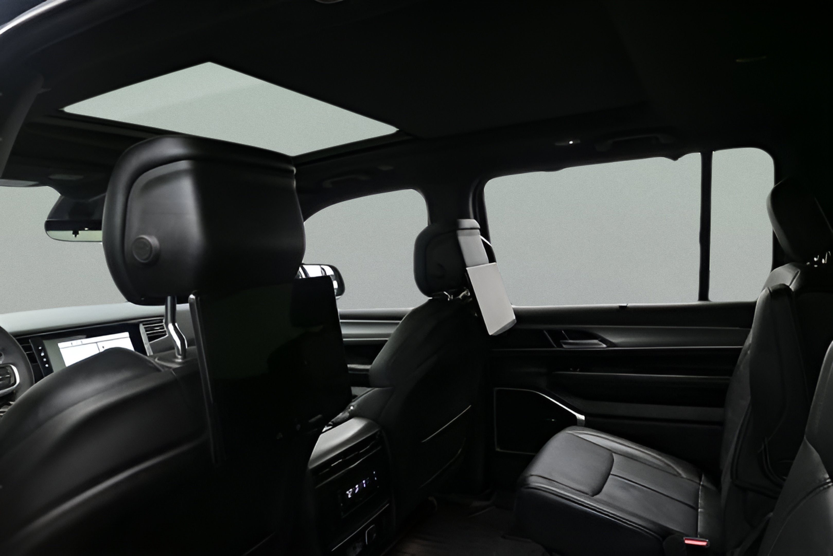2023 Jeep Wagoneer Series II Carbide