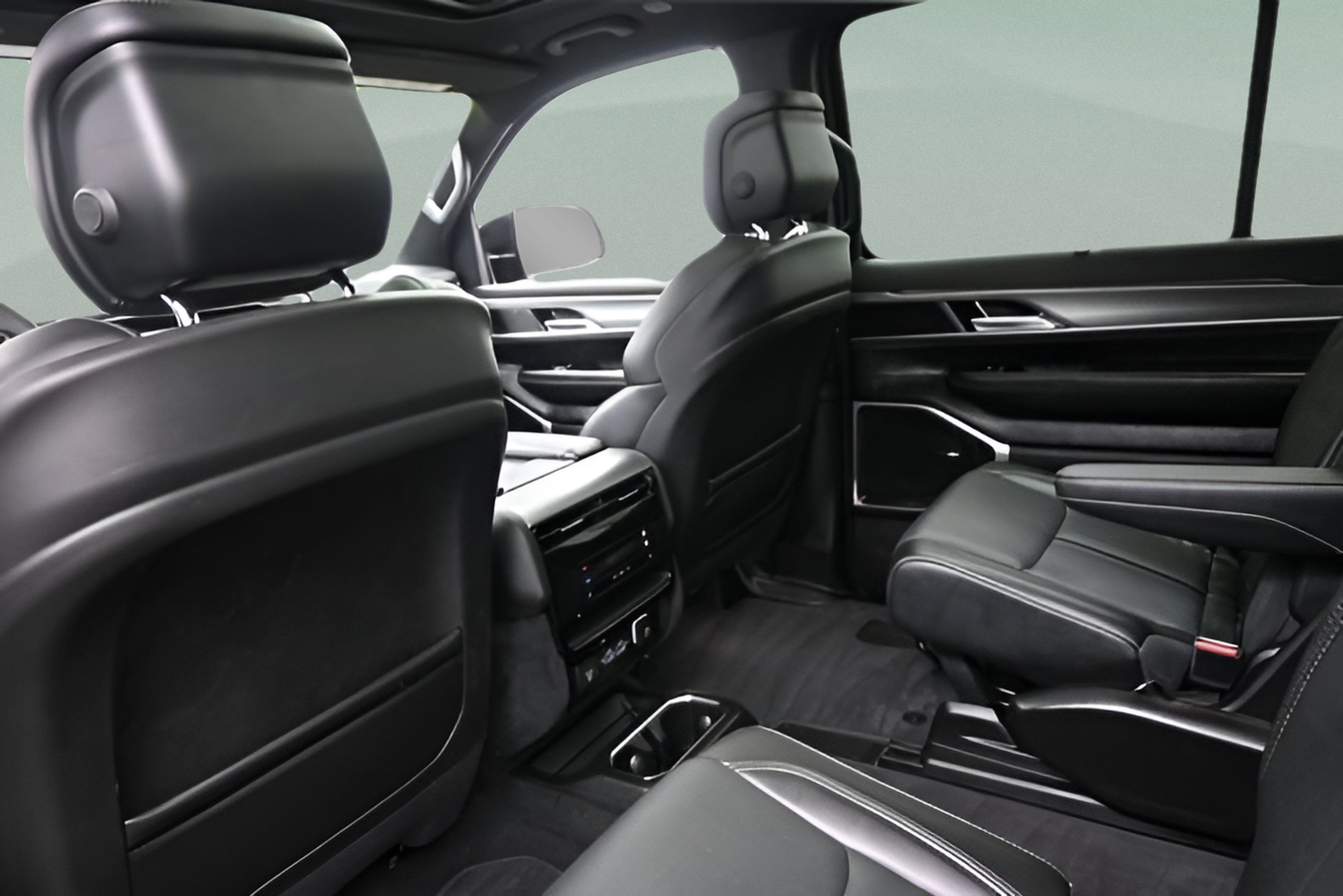 2023 Jeep Wagoneer Series II Carbide