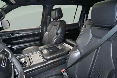 2022 Jeep Wagoneer Series III 4x4