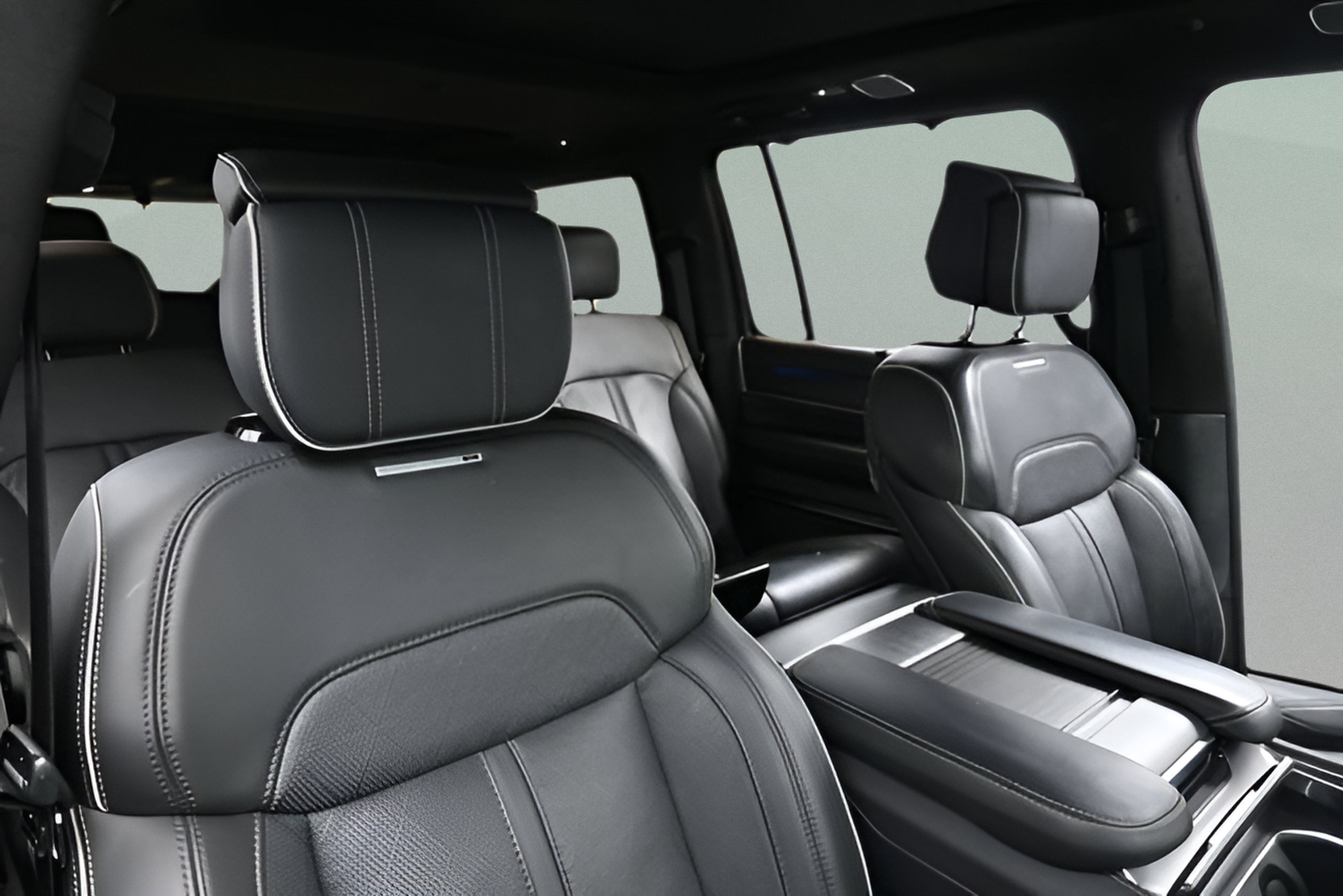 2023 Jeep Grand Wagoneer Obsidian 4x4