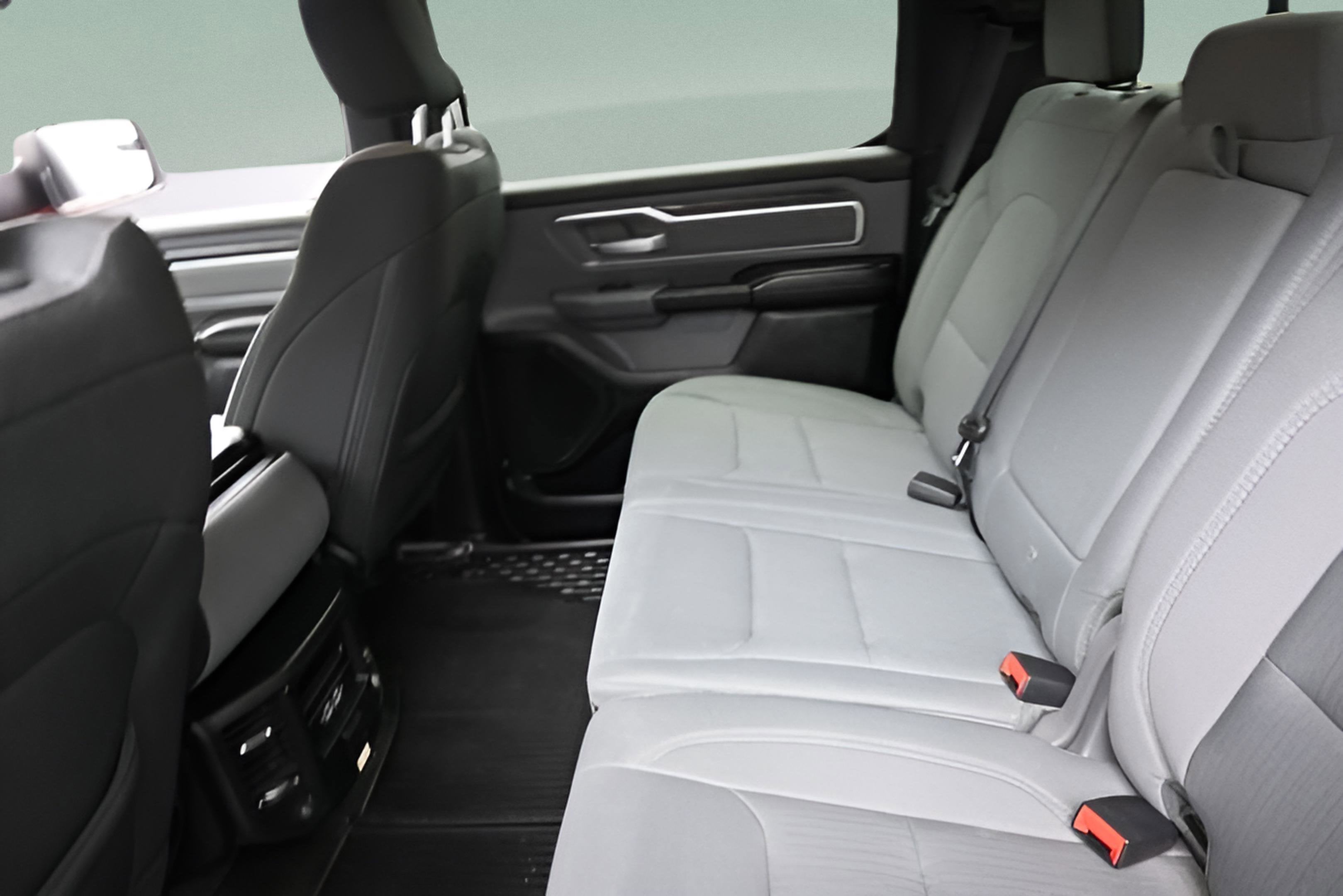 2021 RAM 1500 Big Horn Crew Cab 4x2 5'7" Box