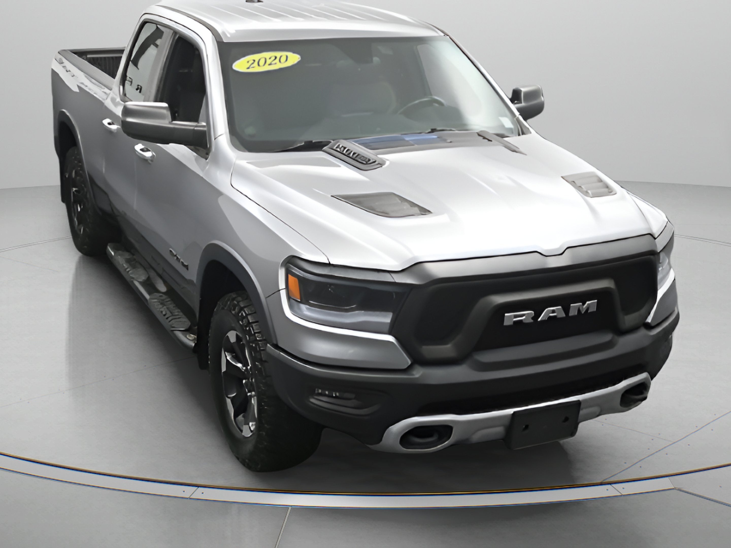 2020 RAM 1500 Rebel Quad Cab 4x4 6'4" Box