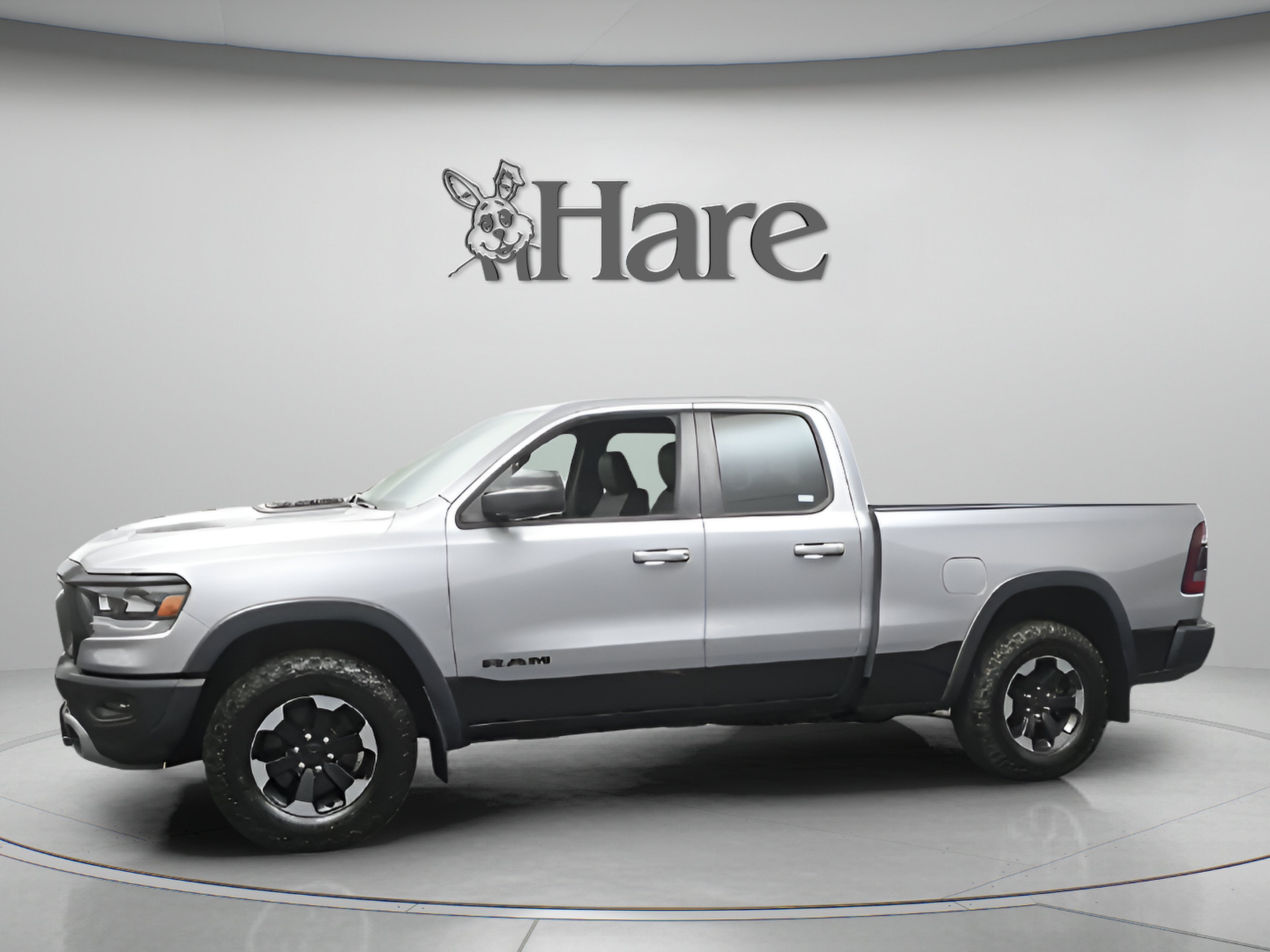 2020 RAM 1500 Rebel Quad Cab 4x4 6'4" Box