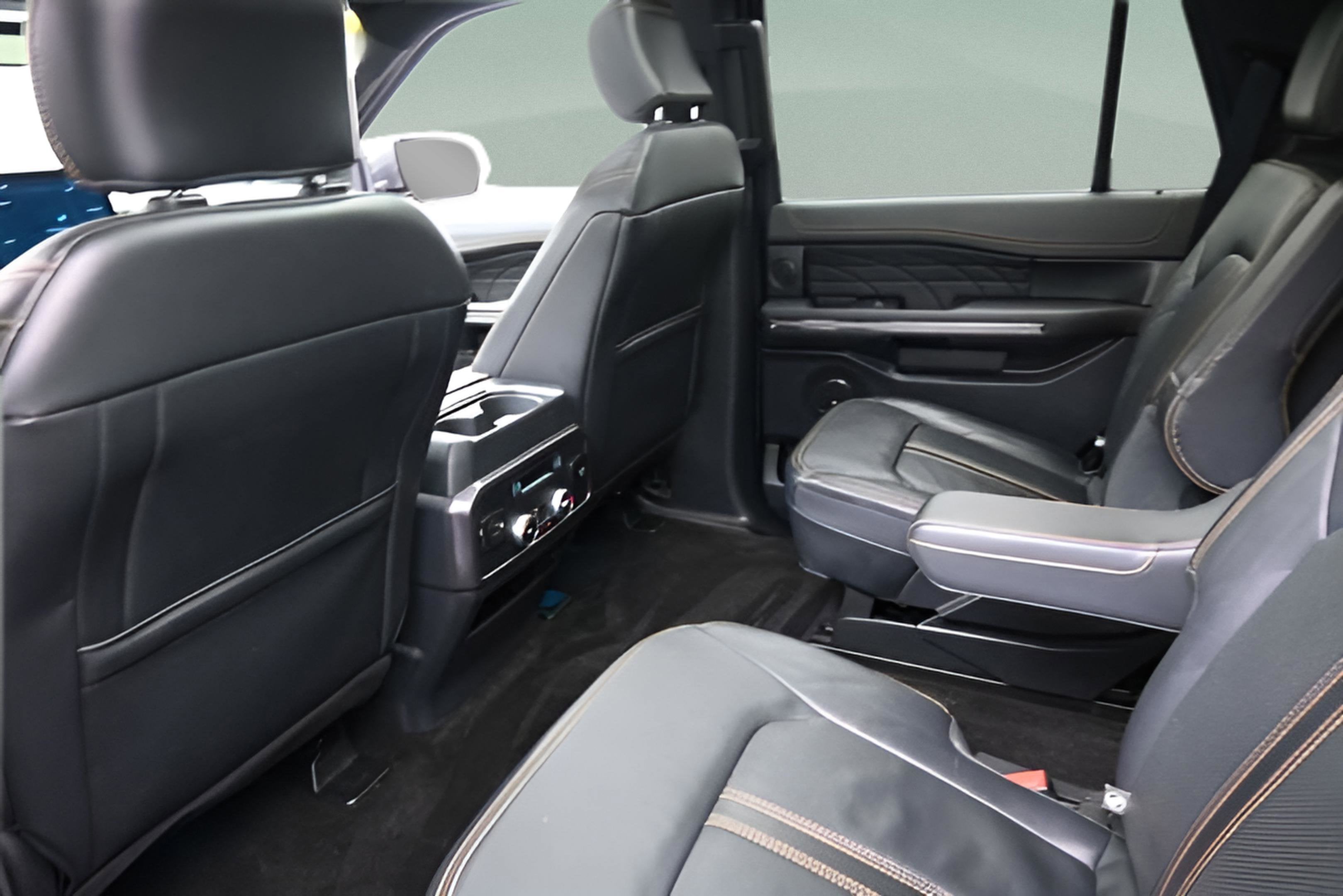 2022 Ford Expedition Platinum