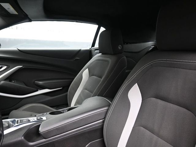 2023 Chevrolet Camaro LT1