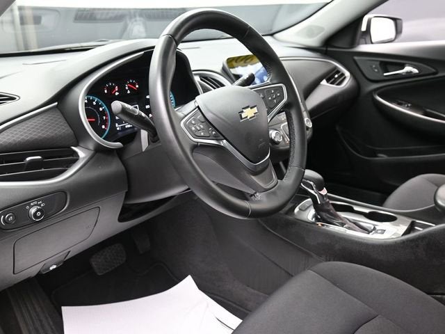 2023 Chevrolet Malibu RS