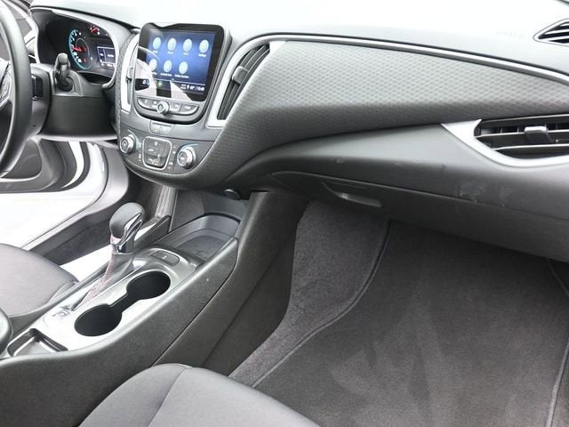 2023 Chevrolet Malibu RS