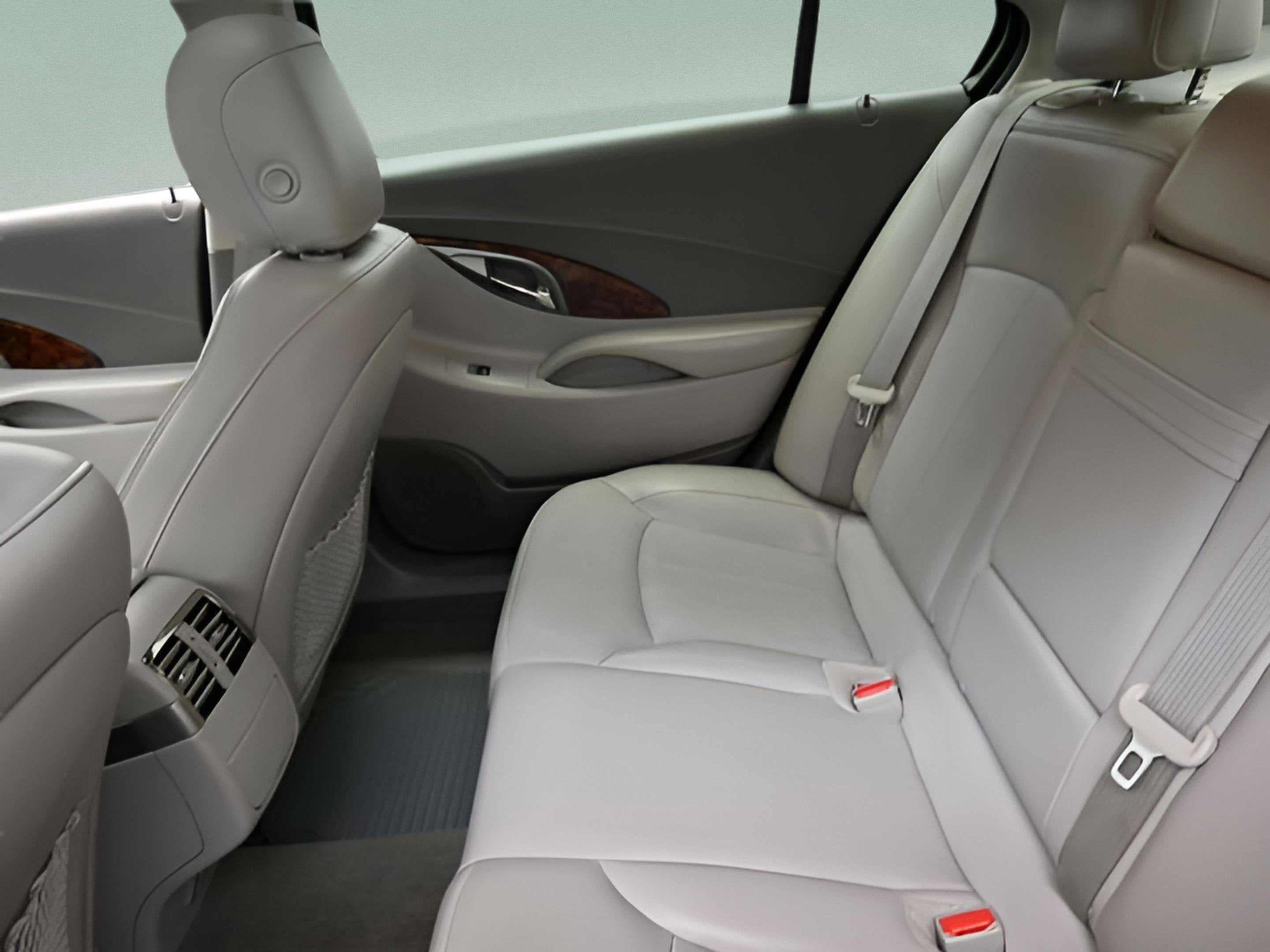 2013 Buick LaCrosse Premium 2