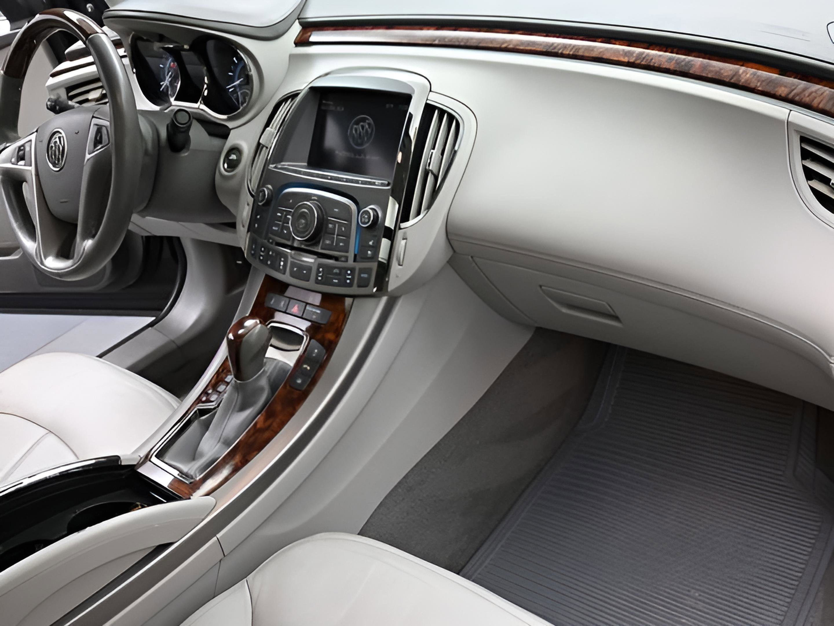 2013 Buick LaCrosse Premium 2