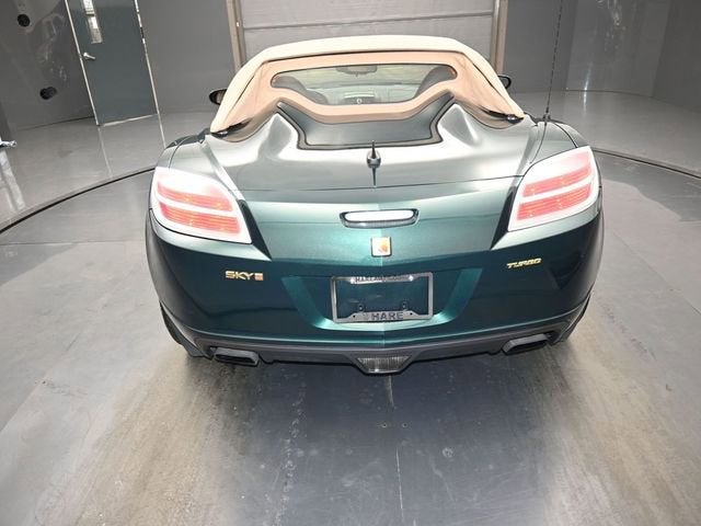 2008 Saturn Sky Red Line