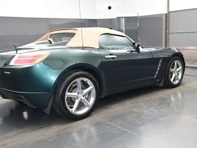 2008 Saturn Sky Red Line