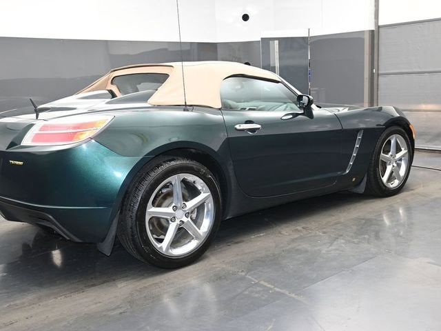 2008 Saturn Sky Red Line