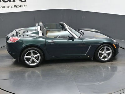 2008 Saturn Sky Red Line