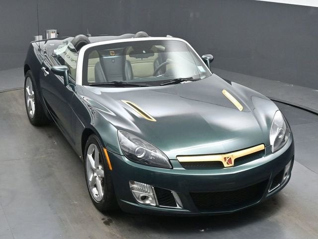2008 Saturn Sky Red Line