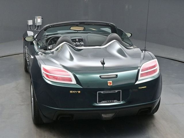 2008 Saturn Sky Red Line