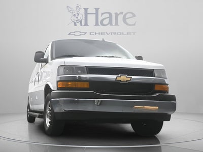 2025 Chevrolet Express Passenger 1LT