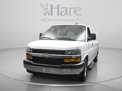 2025 Chevrolet Express Passenger 1LT