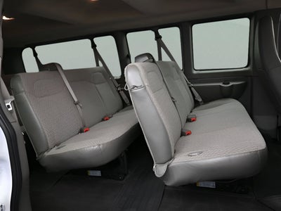 2025 Chevrolet Express Passenger 1LT