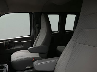 2025 Chevrolet Express Passenger 1LT