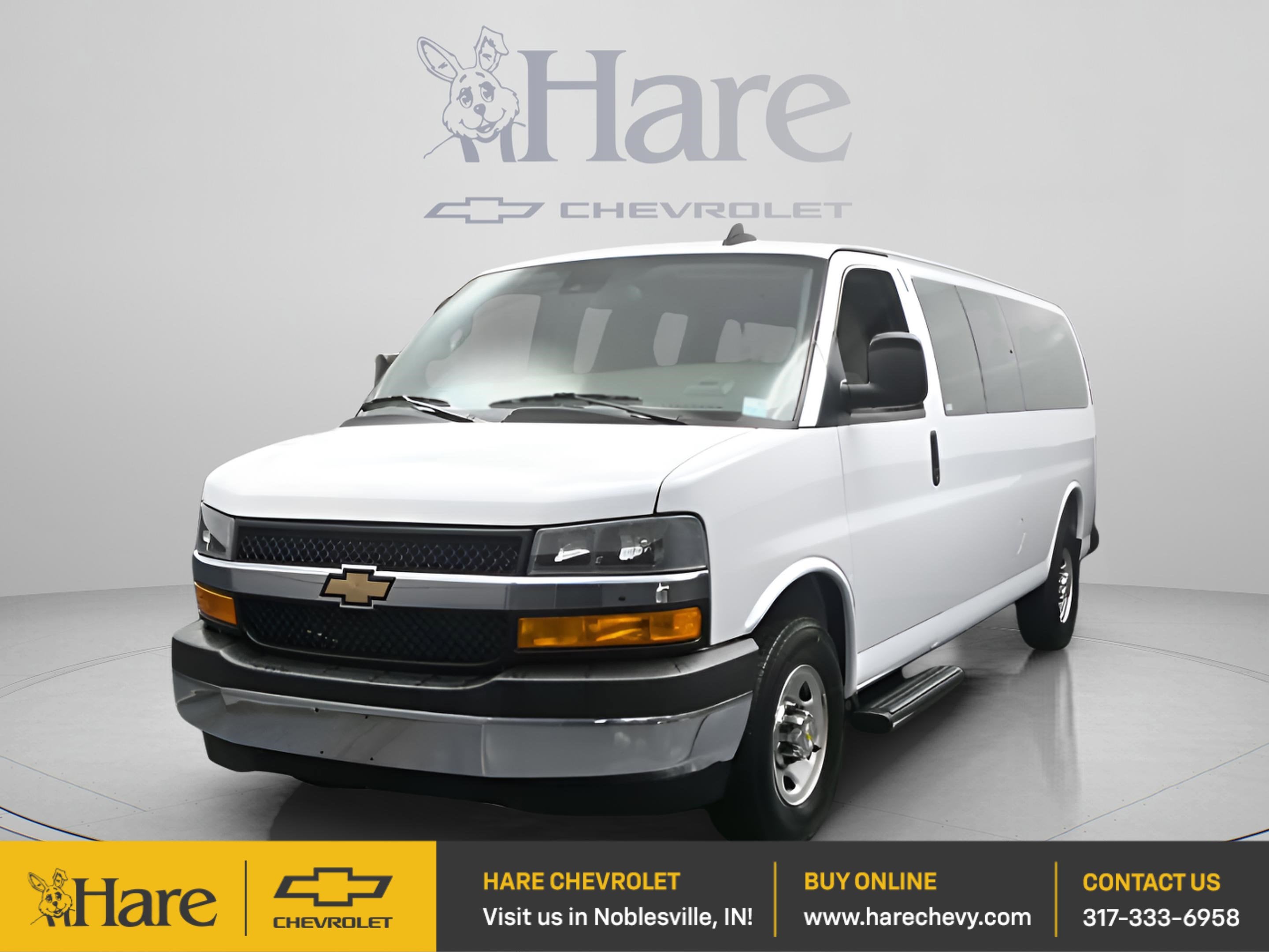 2025 Chevrolet Express 3500 LT Extended's photo