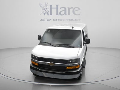 2025 Chevrolet Express Passenger 1LT