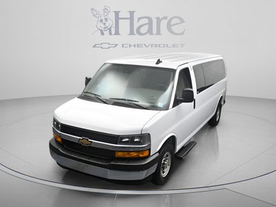 2025 Chevrolet Express Passenger 1LT