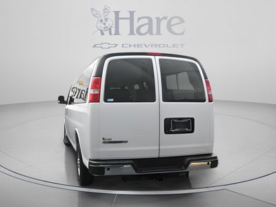 2025 Chevrolet Express Passenger 1LT