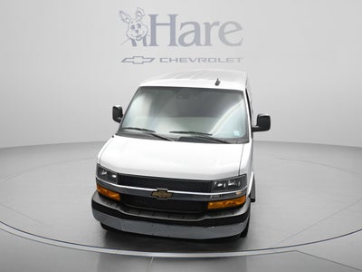 2025 Chevrolet Express Passenger 1LT