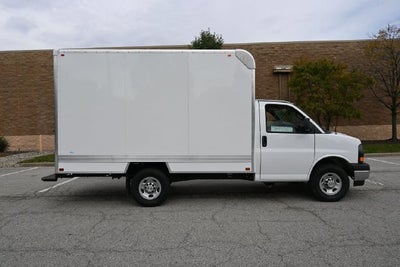 2026 Chevrolet Express Cutaway 3500 1WT