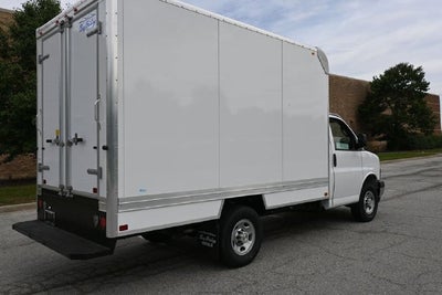 2026 Chevrolet Express Cutaway 3500 1WT